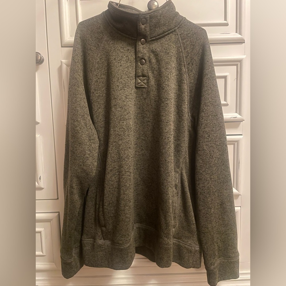 Men’s Sweater. Like Brand New - Picture 2 of 5